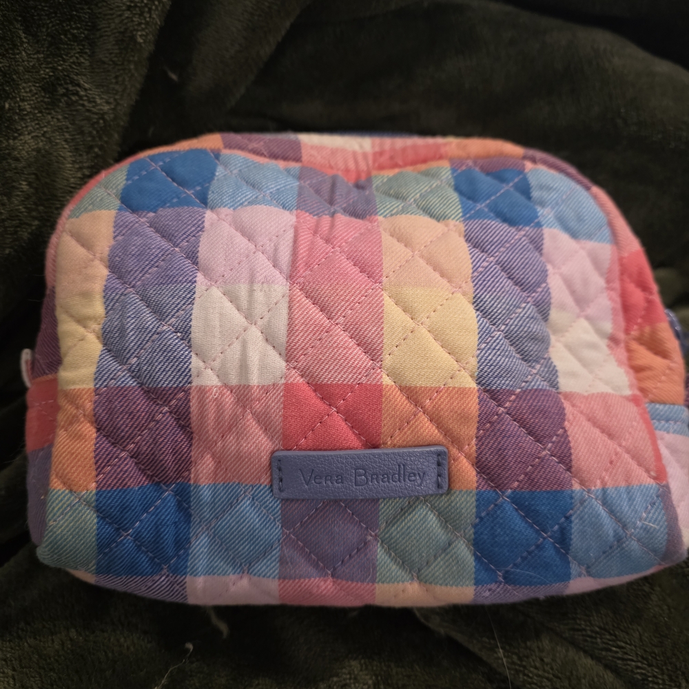 NWOT Medium Cosmetic Tropics Plaid by Vera Bradley - Picture 3 of 3